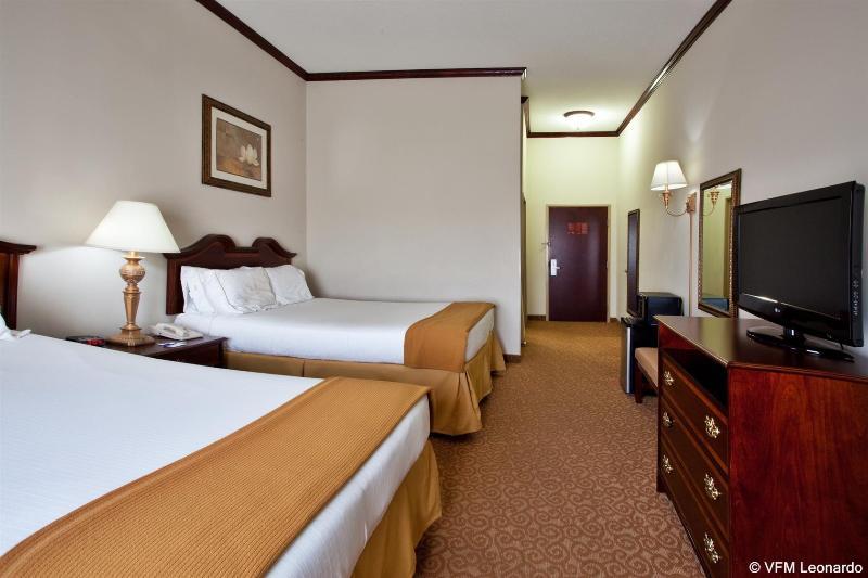 Holiday Inn Express & Suites - Commerce By Ihg Exterior foto